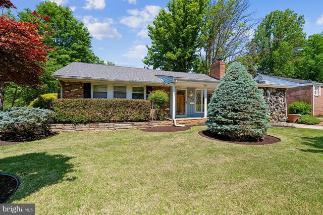 8410 RAVENSWOOD RD, New Carrollton, MD 20784