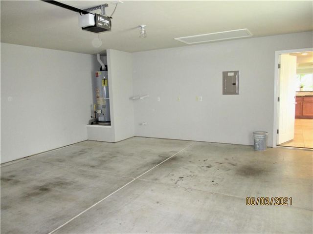 106 Coyote TRL, Georgetown, TX 78633