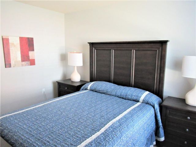 106 Coyote TRL, Georgetown, TX 78633