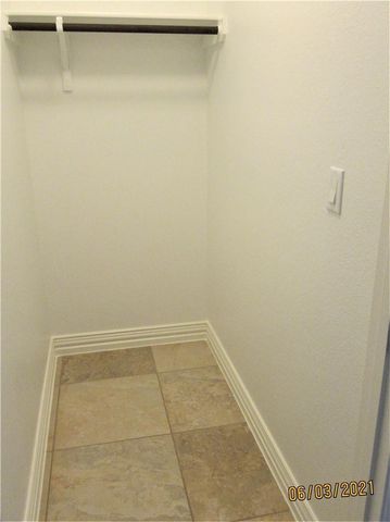 106 Coyote TRL, Georgetown, TX 78633