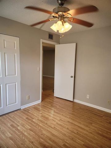 11318 Taft Street, Pembroke Pines, FL 33026