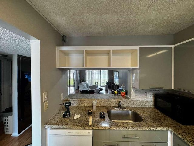 11318 Taft Street, Pembroke Pines, FL 33026