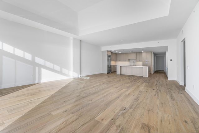 180 Lake Drive 2103, Palm Beach Shores, FL 33404