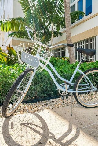 180 Lake Drive 2103, Palm Beach Shores, FL 33404