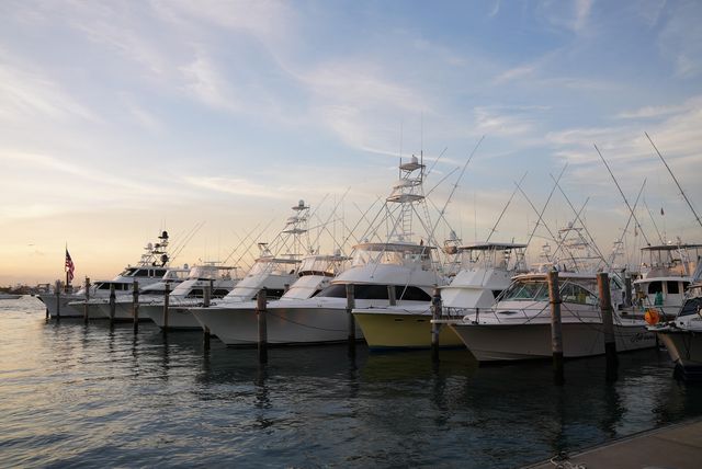 180 Lake Drive 2103, Palm Beach Shores, FL 33404