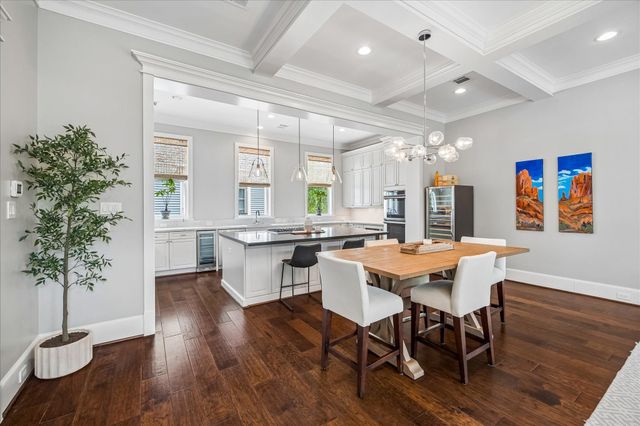 1708 Ashland Street, Houston, TX 77008