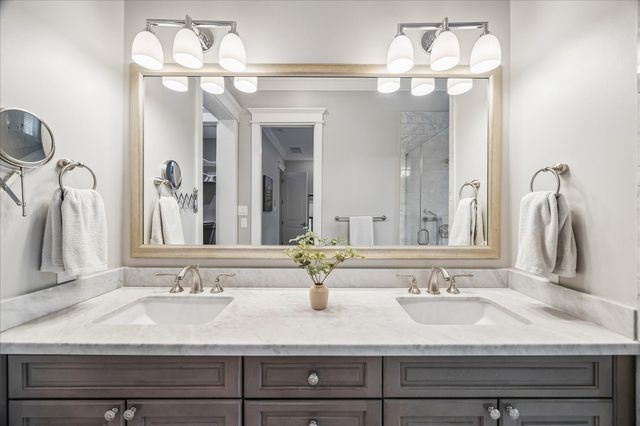 1708 Ashland Street, Houston, TX 77008