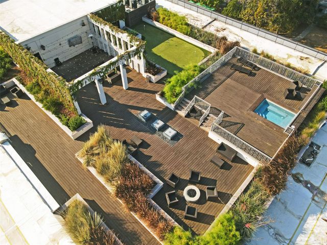 1708 Ashland Street, Houston, TX 77008