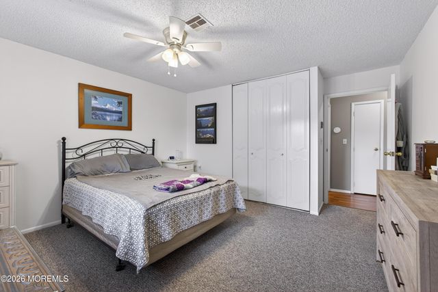 976A Aberdeen Drive, Lakewood, NJ 08701