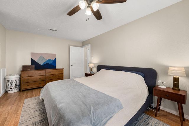 505 Lochnell Drive, Houston, TX 77062