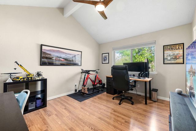 505 Lochnell Drive, Houston, TX 77062