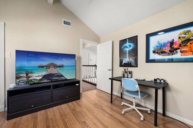 505 Lochnell Drive, Houston, TX 77062