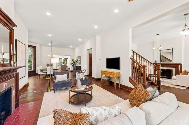 1815 Kinney Avenue, Cincinnati, OH 45207