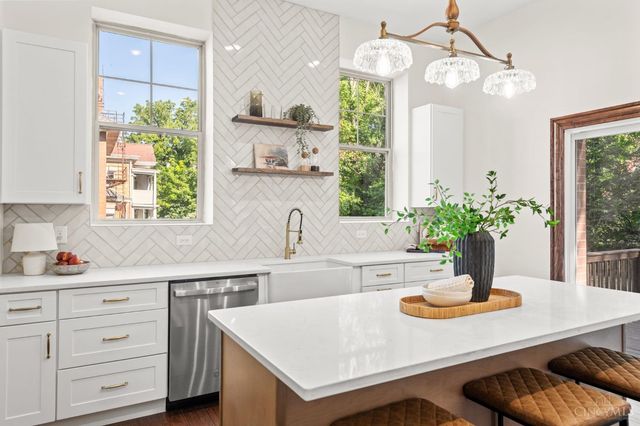 1815 Kinney Avenue, Cincinnati, OH 45207