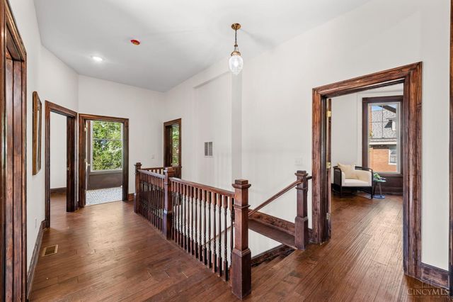 1815 Kinney Avenue, Cincinnati, OH 45207