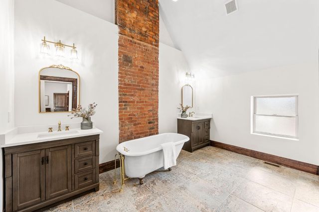 1815 Kinney Avenue, Cincinnati, OH 45207