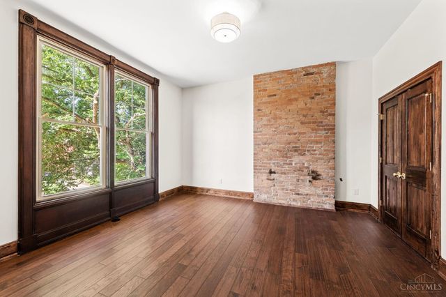 1815 Kinney Avenue, Cincinnati, OH 45207