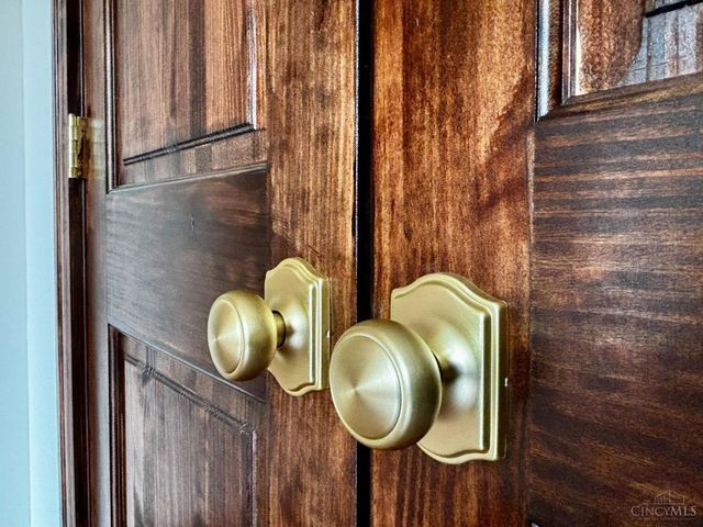 1815 Kinney Avenue, Cincinnati, OH 45207