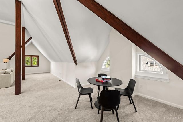 1815 Kinney Avenue, Cincinnati, OH 45207