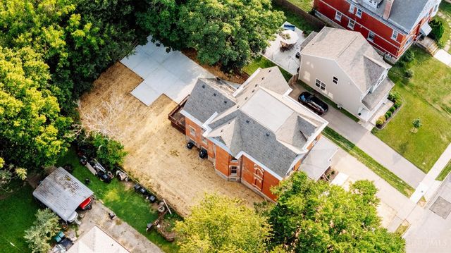 1815 Kinney Avenue, Cincinnati, OH 45207