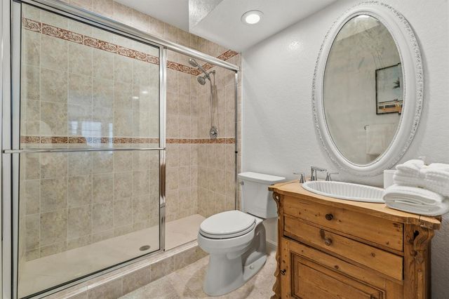 122 S Lake Drive, Lantana, FL 33462
