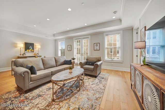 9419 Norton Commons Blvd 205, Louisville, KY 40059