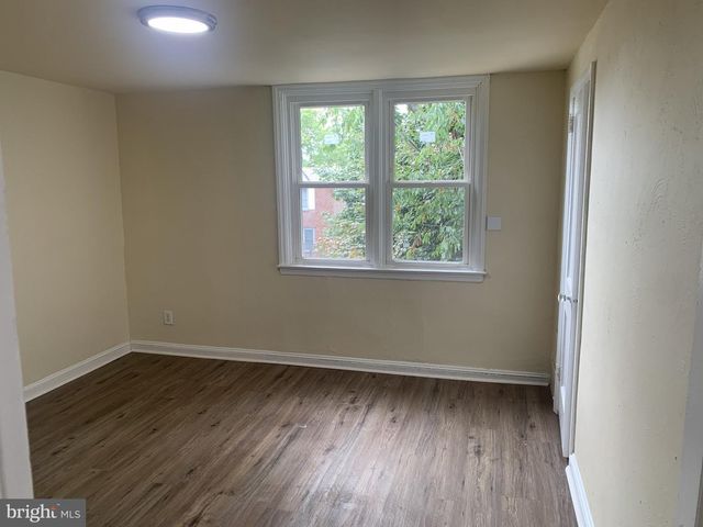 1367 EDGEHILL RD, Darby, PA 19023