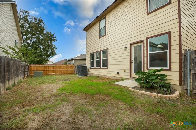 8607 Egret Court, San Antonio, TX 78245