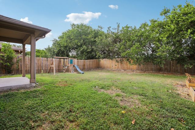 18316 Willow Sage LN, Elgin, TX 78621