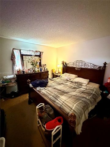 304 SW 77th Ave, North Lauderdale, FL 33068