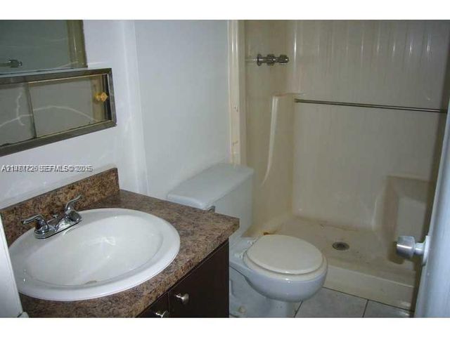 304 SW 77th Ave, North Lauderdale, FL 33068