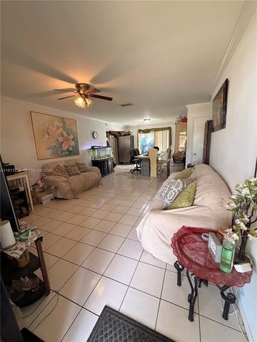 304 SW 77th Ave, North Lauderdale, FL 33068