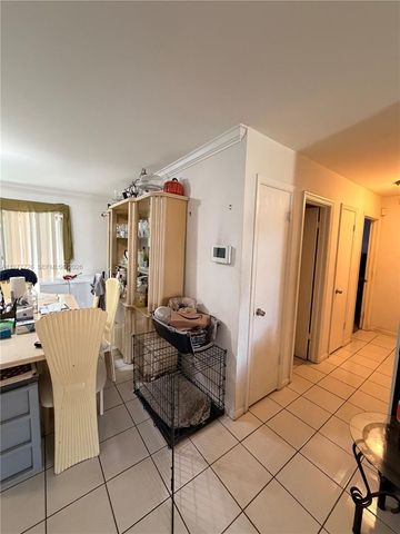 304 SW 77th Ave, North Lauderdale, FL 33068