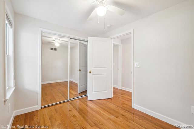 84 Vernier Road, Grosse Pointe Shores, MI 48236
