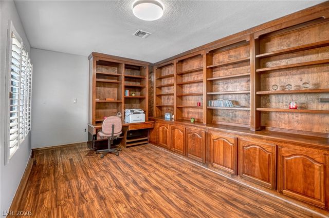 3394 Brookfield Drive, Las Vegas, NV 89120