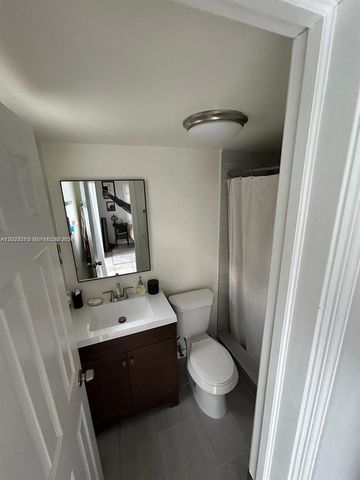 8550 SW 109th Ave 5-119, Miami, FL 33173