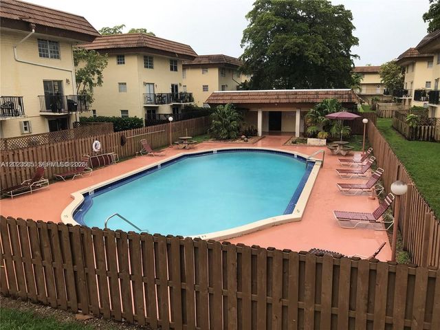 8550 SW 109th Ave 5-119, Miami, FL 33173