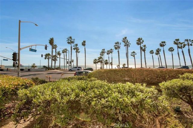 900 Pacific Coast, Huntington Beach, CA 92648