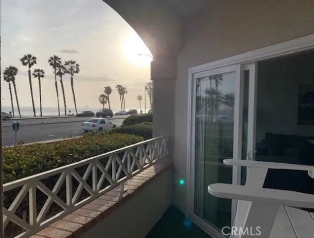 900 Pacific Coast, Huntington Beach, CA 92648