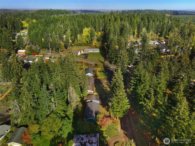40 E Sylvan Heights Lane, Shelton, WA 98584