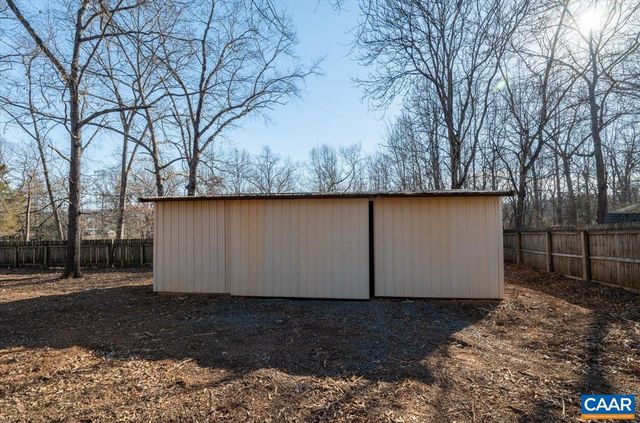 241 FAIRLANE DR, Stanardsville, VA 22973