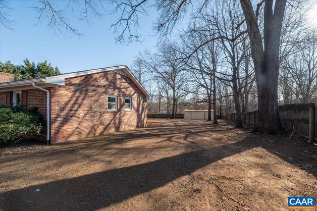 241 FAIRLANE DR, Stanardsville, VA 22973