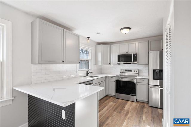 241 FAIRLANE DR, Stanardsville, VA 22973