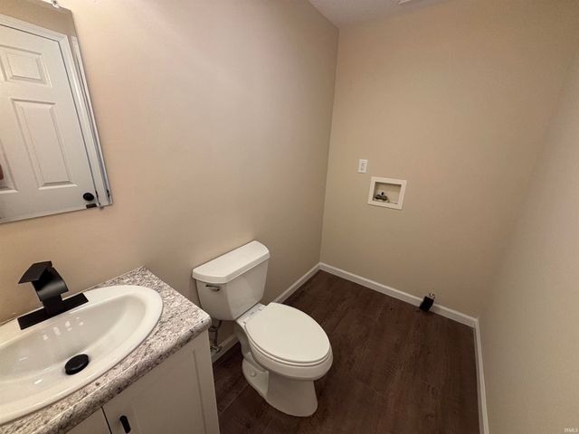 1203 S Van Buren Street, Auburn, IN 46706