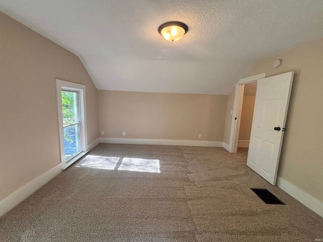 1203 S Van Buren Street, Auburn, IN 46706