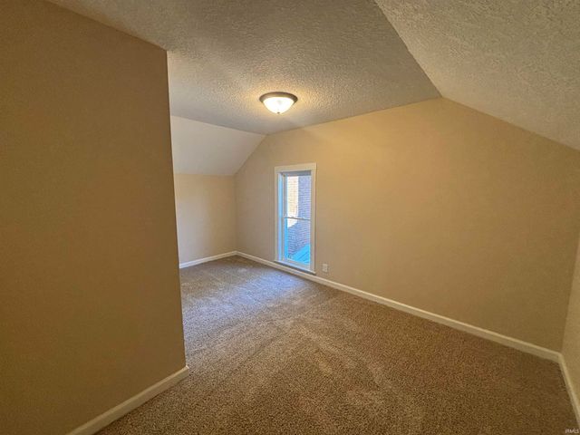 1203 S Van Buren Street, Auburn, IN 46706