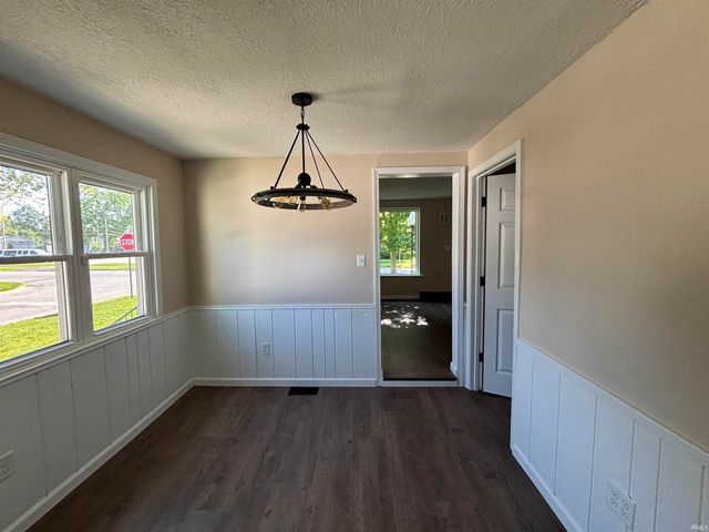 1203 S Van Buren Street, Auburn, IN 46706