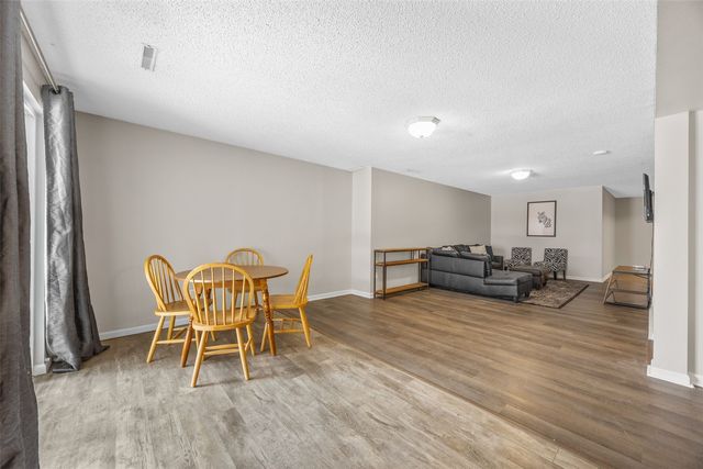 1413 Kenai Court, Coralville, IA 52241