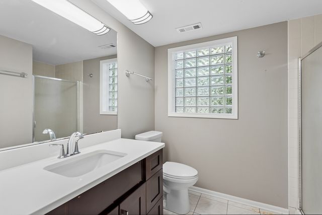 2214 Hamilton Lane, Darien, IL 60561
