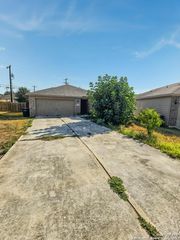 4606 Le Villas, San Antonio, TX 78222